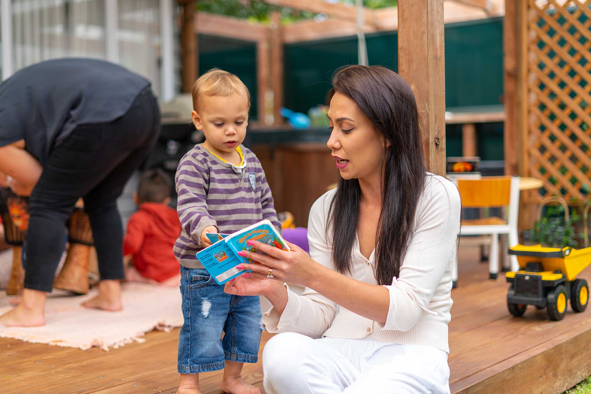 ECE Tutor and Child NZSE