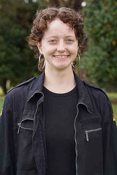 Young female graduate NZSE